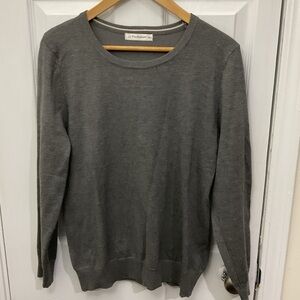 Perfection Women's Gray Crewneck Sweater